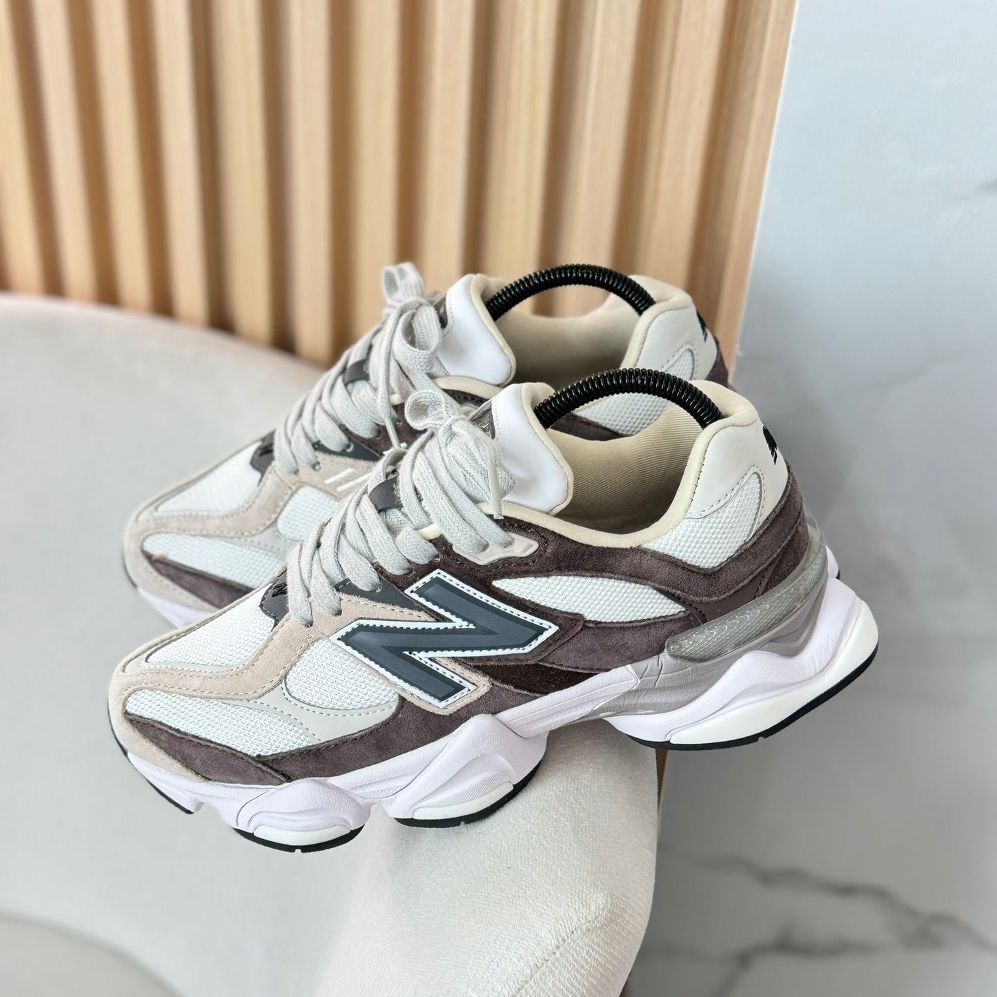 New Balance 9060 hombre