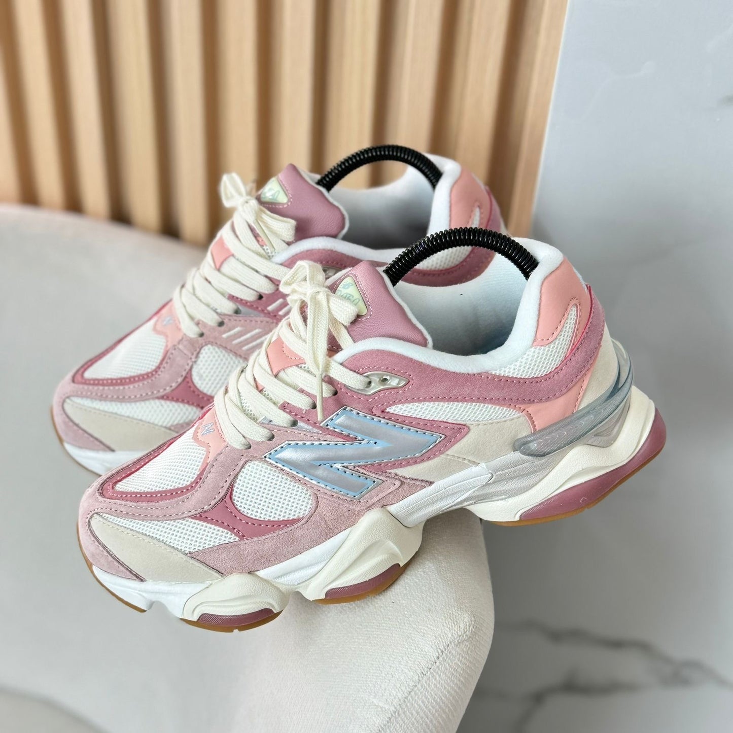 New Balance 9060 hombre