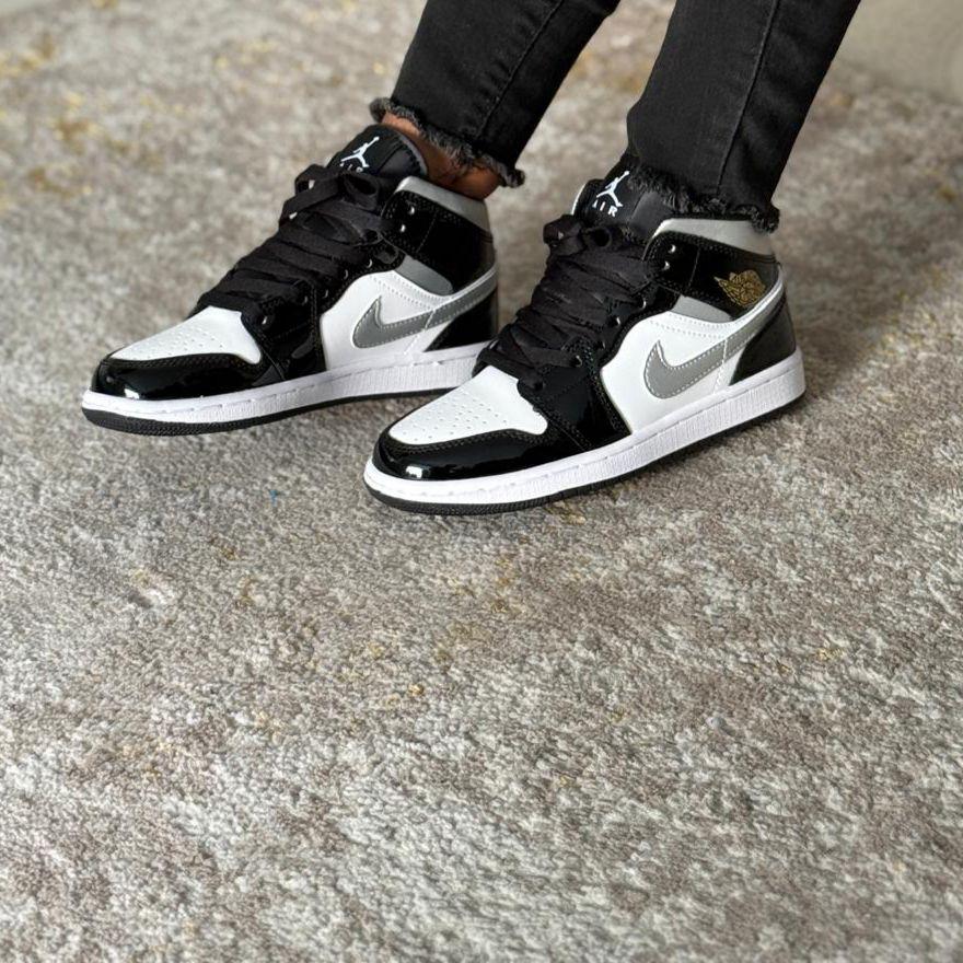 Jordan Retro 1 mujer