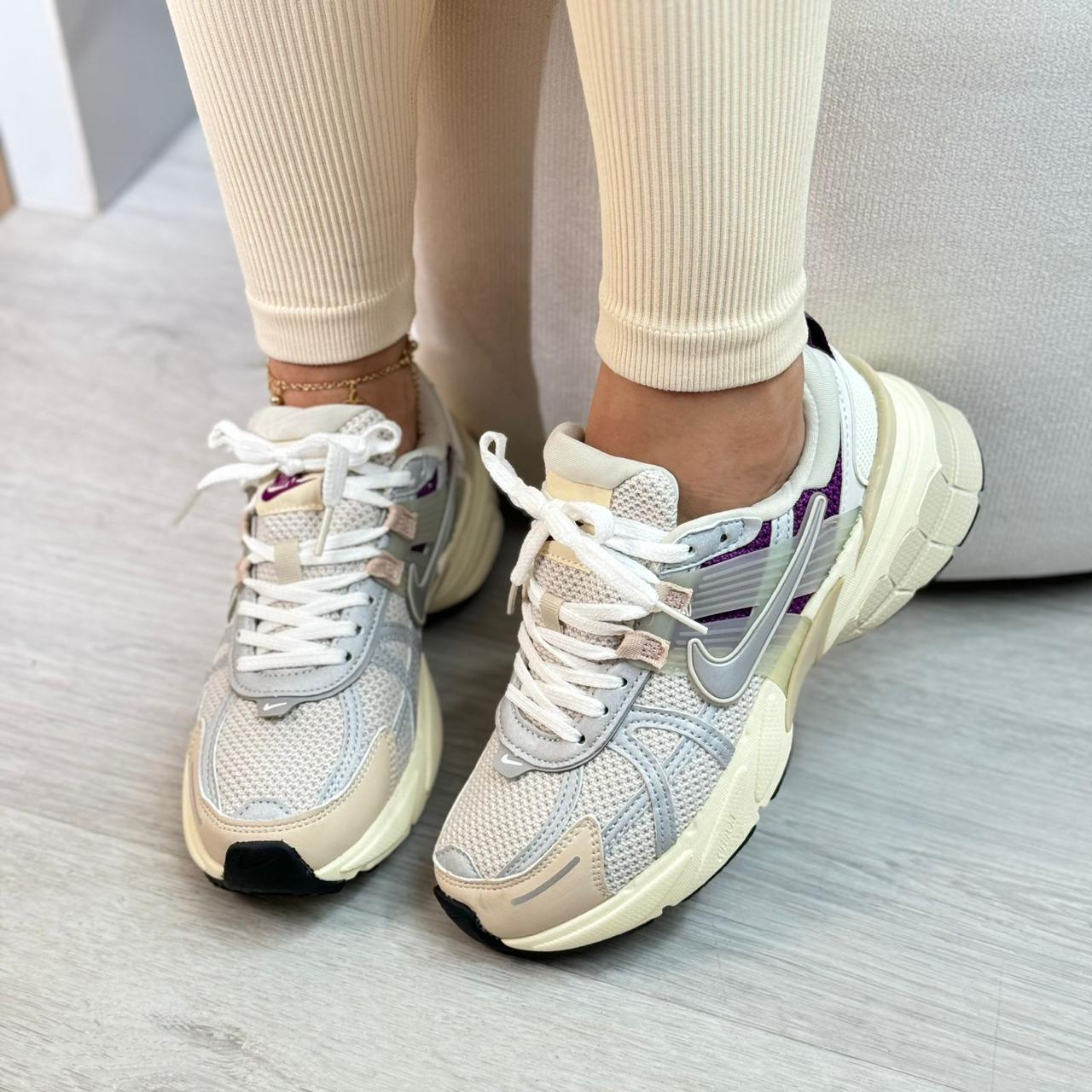 NIKE V2K MUJER