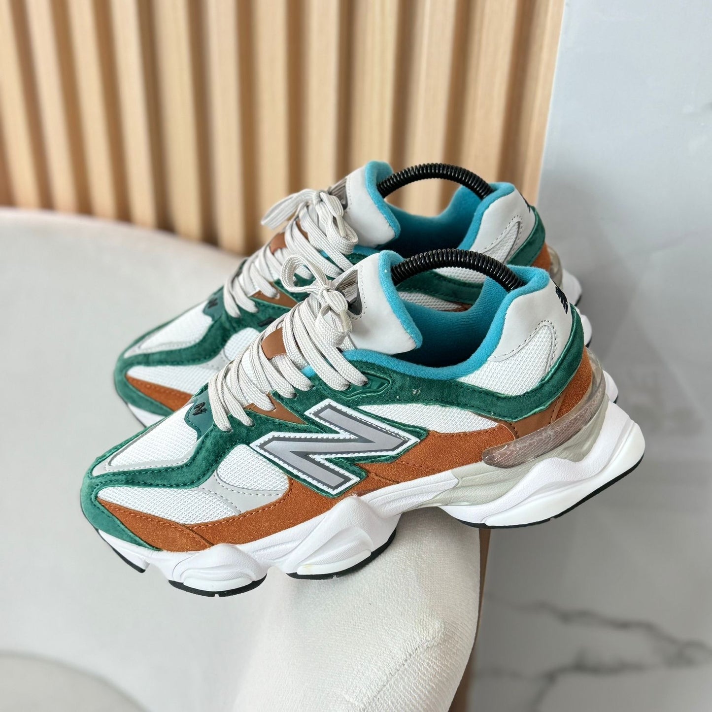 New Balance 9060 hombre