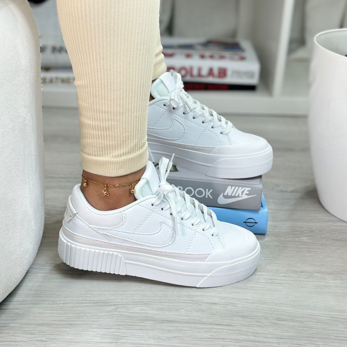 Nike Cour Legacy Mujer