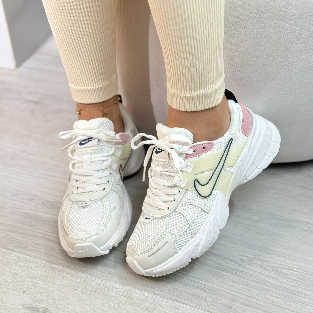 NIKE V2K MUJER