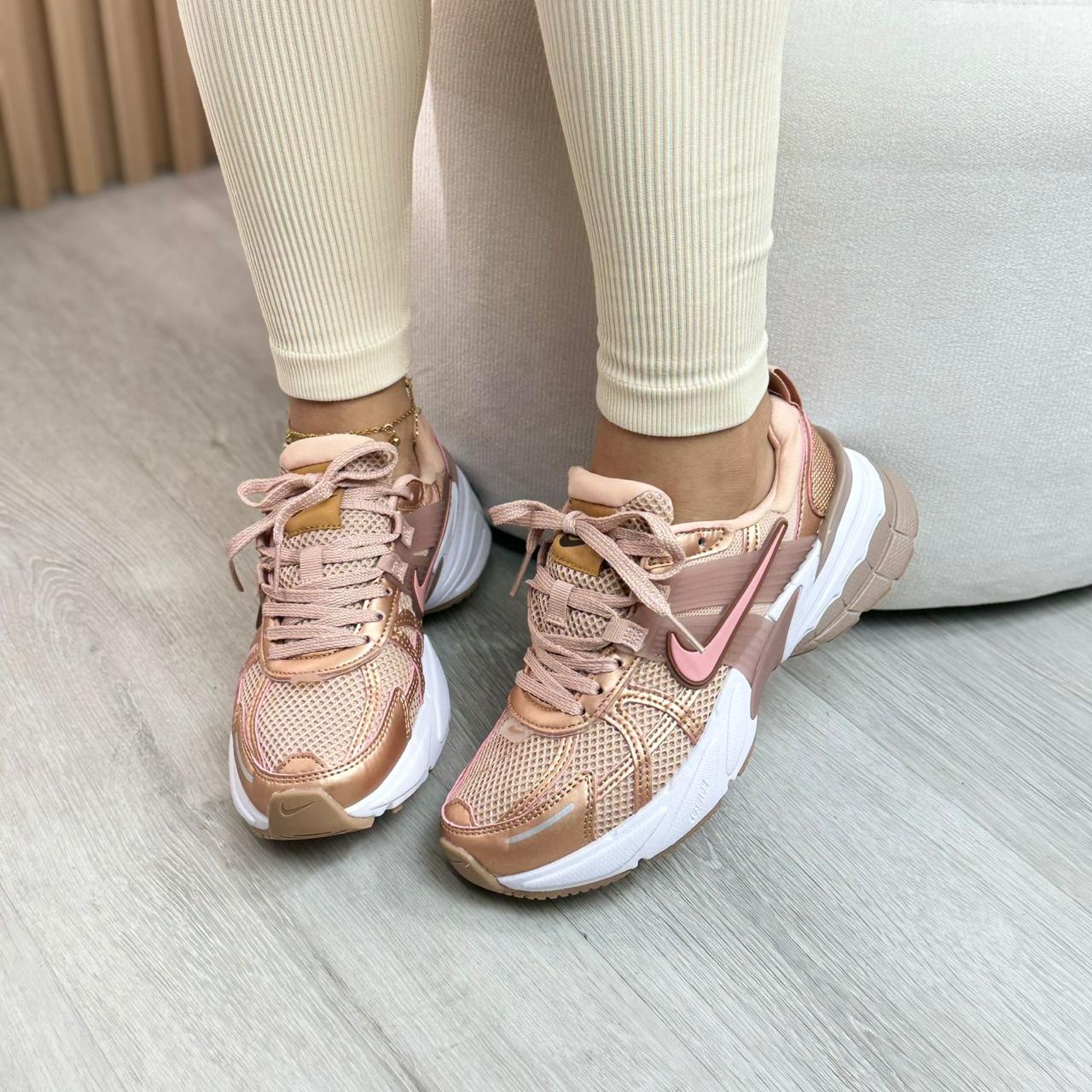NIKE V2K MUJER